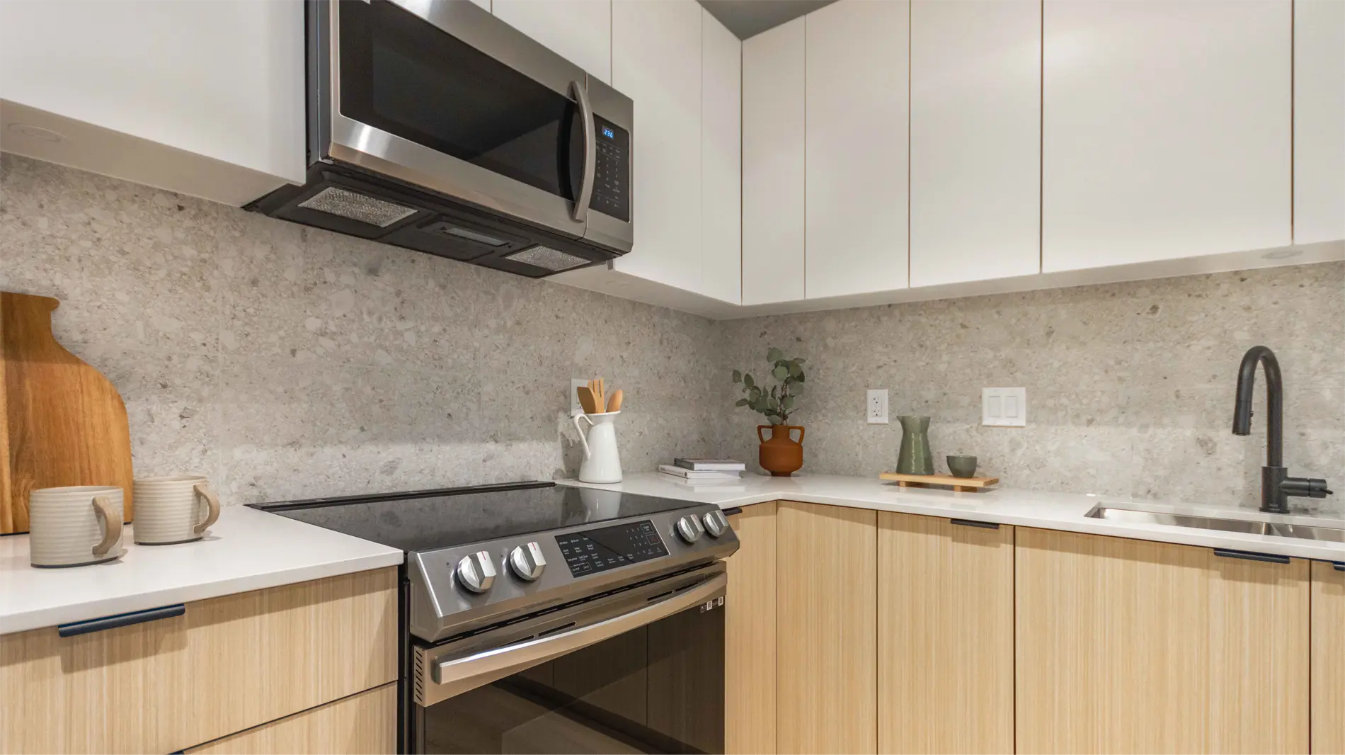 Elijah Interior Kitchen 2